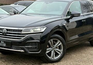 VW Touareg 84.520 km 40.900 &euro; Oldenburg OT Etzhorn 26125