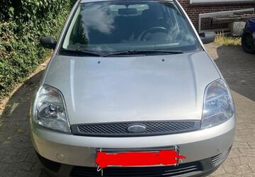 Ford Fiesta 118.000 km 1.450 &euro; Delmenhorst 27753