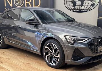 Audi e-tron 34.419 km 35.990 &euro; Rastede/ Wahnbek 26180