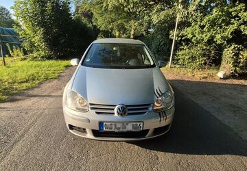 VW Golf 200.000 km 3.400 &euro; oldenburg 26125