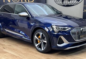 Audi e-tron 68.081 km 35.900 &euro; Rastede/ Wahnbek 26180