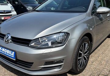 VW Golf 141.000 km 12.999 &euro; Oldenburg 26129