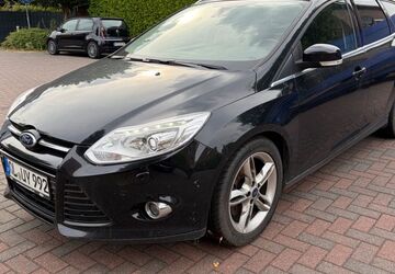 Ford Focus 332.650 km 3.700 &euro; Oldenburg 26127