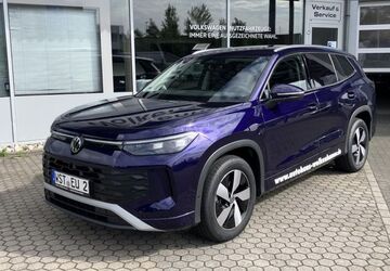 VW Tayron 16.500 km 42.450 &euro; Westerstede 26655