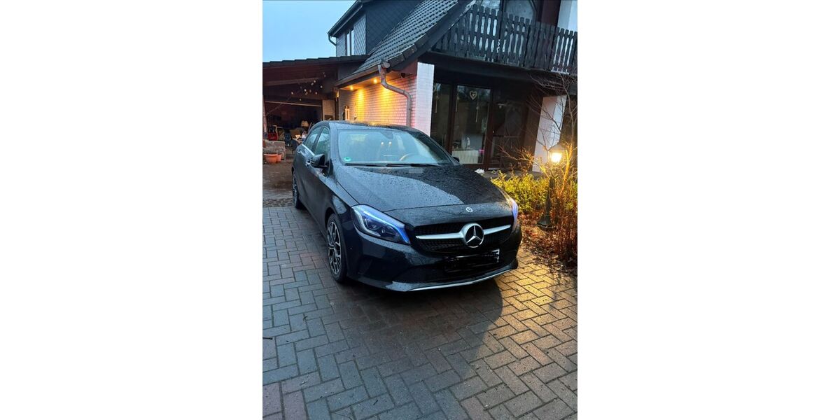 Mercedes-Benz A 180 82.000 km 14.500 &euro; Schwanewede 28790