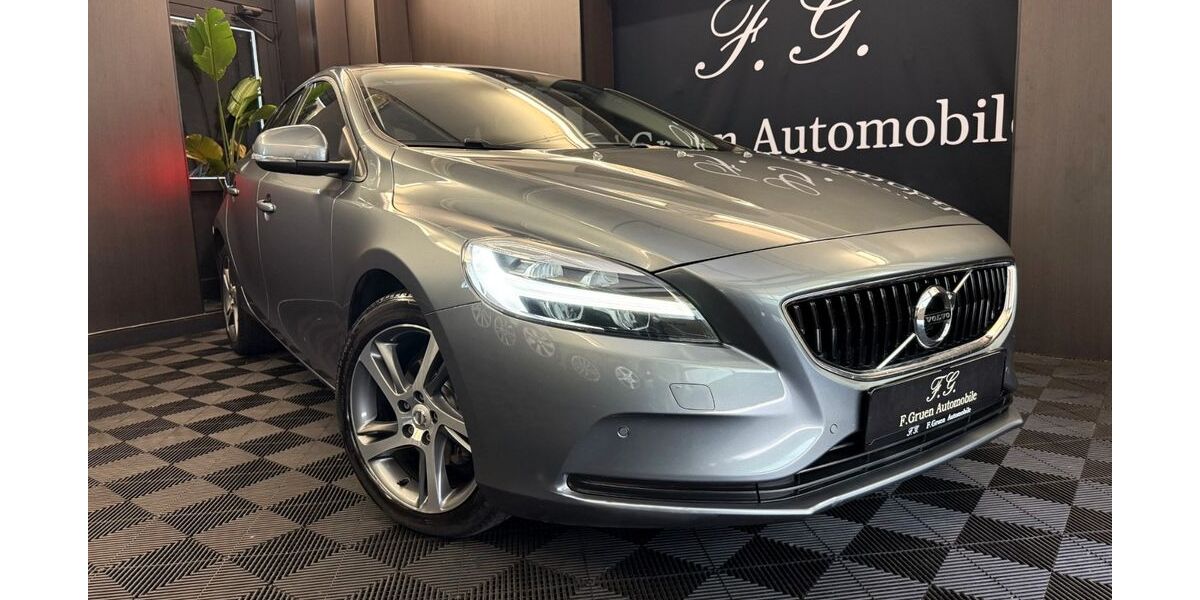 Volvo V40 81.142 km 12.999 &euro; Oldenburg 26125