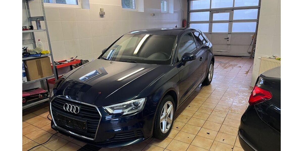 Audi A3 91.838 km 14.150 &euro; Oldenburg 26133