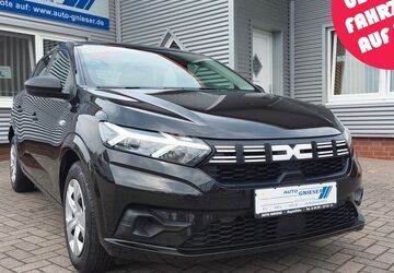 Dacia Sandero 12.200 km 15.790 &euro; Augustfehn 26689