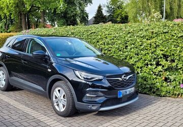 Opel Grandland (X) 108.000 km 13.500 &euro; Oldenburg 26123