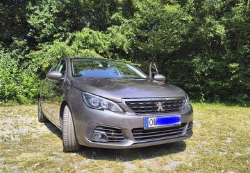 Peugeot 308 56.500 km 11.900 &euro; Oldenburg 26125