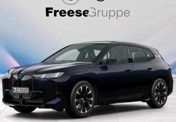 BMW iX 8.843 km 82.900 &euro; Oldenburg 26135