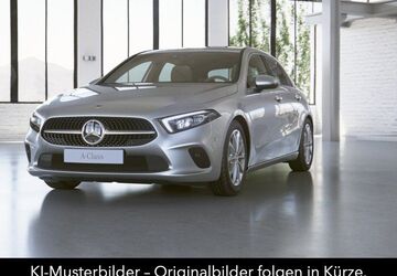 Mercedes-Benz A 200 23.554 km 26.580 &euro; Oldenburg 26129