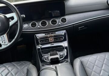 Mercedes-Benz E 400 109.600 km 34.500 &euro; Oldenburg 26122