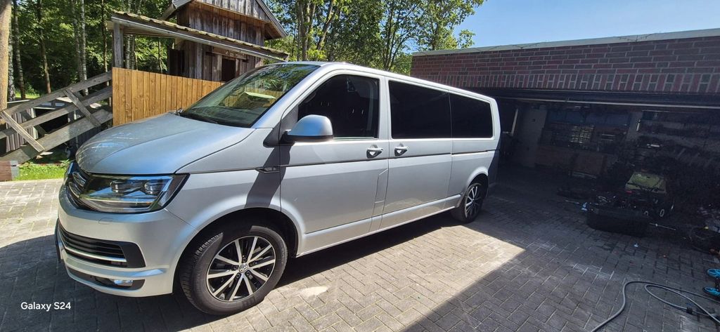 VW T6 Caravelle 197.000 km 19.800 &euro; Bösel 26219