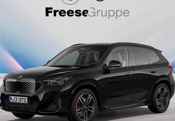 BMW iX1 6.072 km 55.990 &euro; Oldenburg 26135