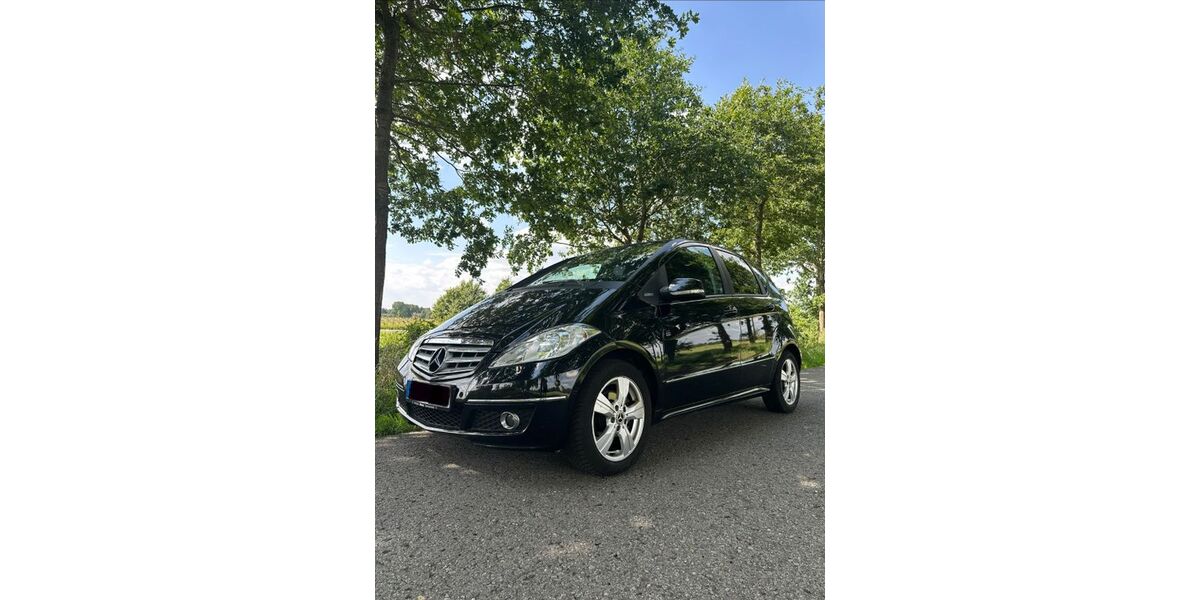 Mercedes-Benz A 160 105.618 km 5.700 &euro; Ganderkesee 27777