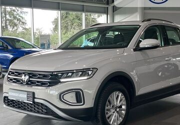 VW T-Roc 6.164 km 26.990 &euro; Oldenburg 26123